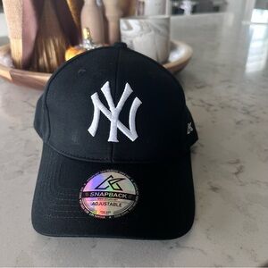Kids Black NY Logo Cap
